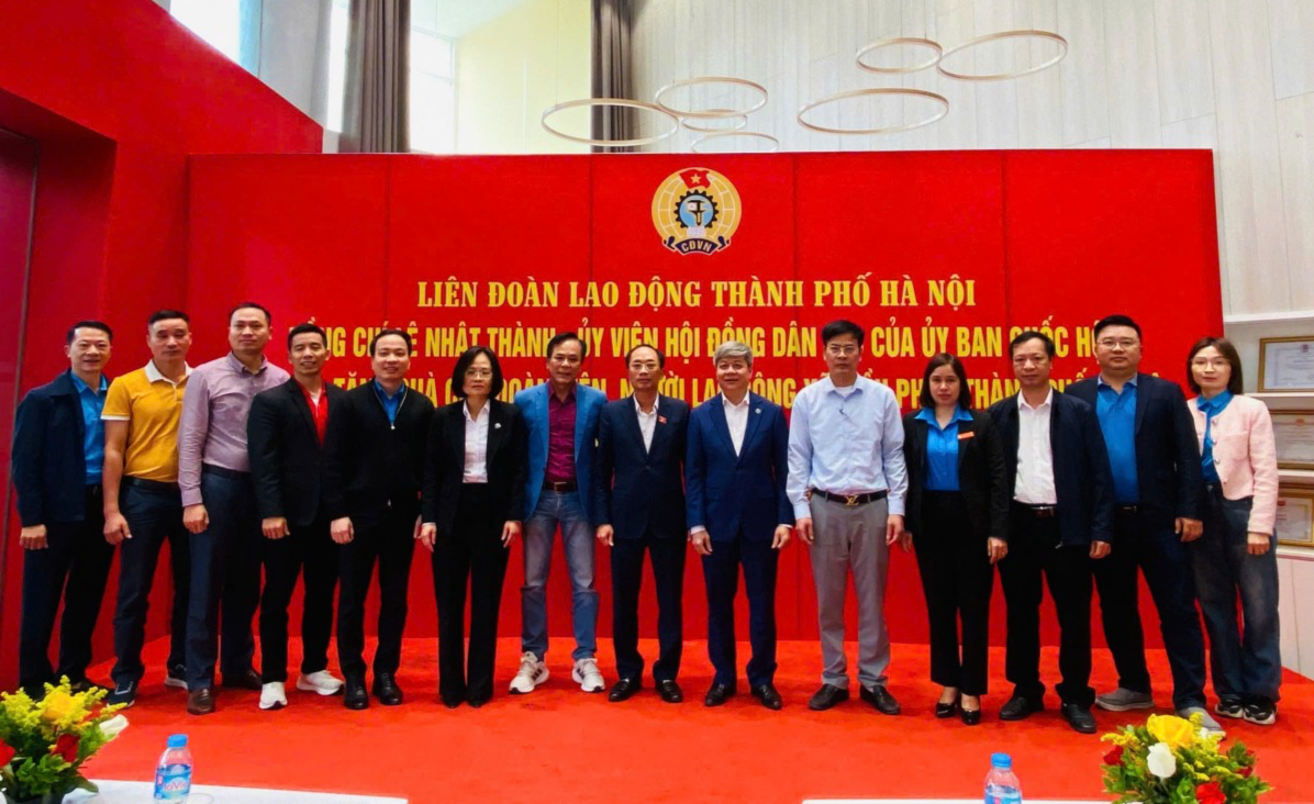 Kiều Phú: Thăm hỏi, động viên và trao quà tới đoàn viên, người lao động có hoàn cảnh khó khăn Kiều Phú: Thăm hỏi, động viên và trao quà tới đoàn viên, người lao động có hoàn cảnh khó khăn