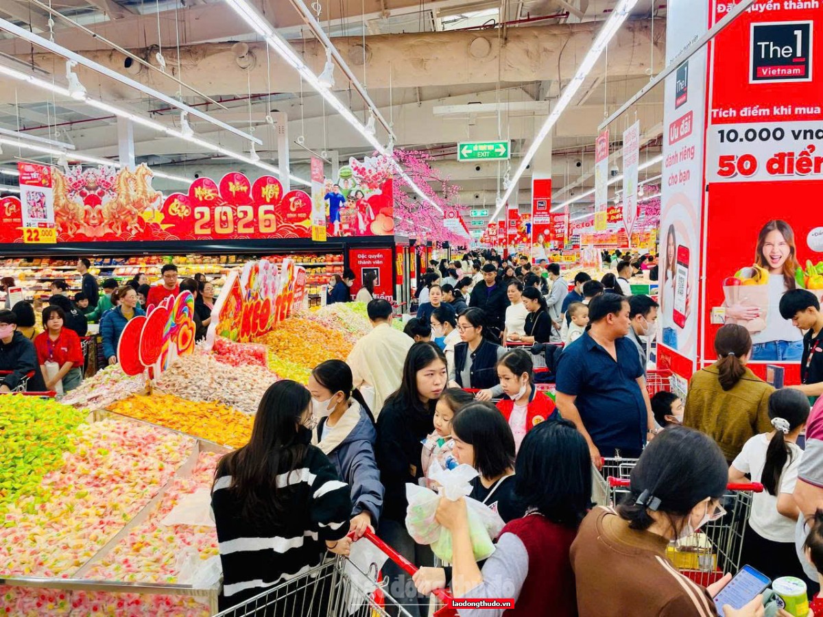 Thị trường hàng hóa cận Tết: Nguồn cung dồi dào, giá thực phẩm giữ ổn định Thị trường hàng hóa cận Tết: Nguồn cung dồi dào, giá thực phẩm giữ ổn định