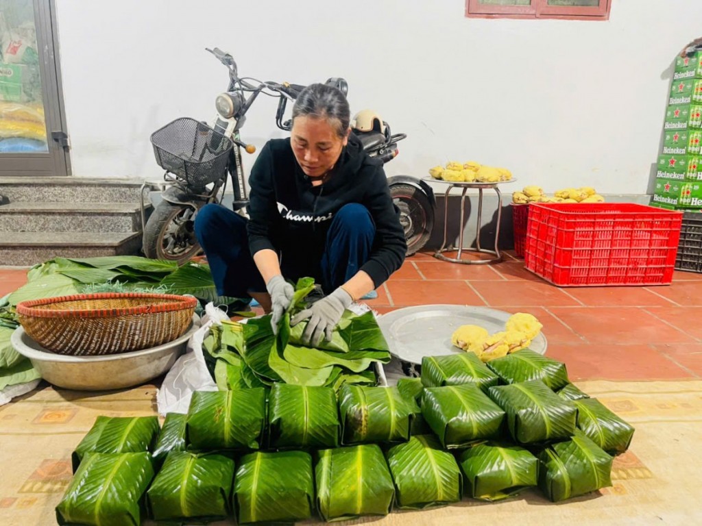 Làng bánh chưng Tranh Khúc tất bật phục vụ Tết Nguyên đán Bính Ngọ