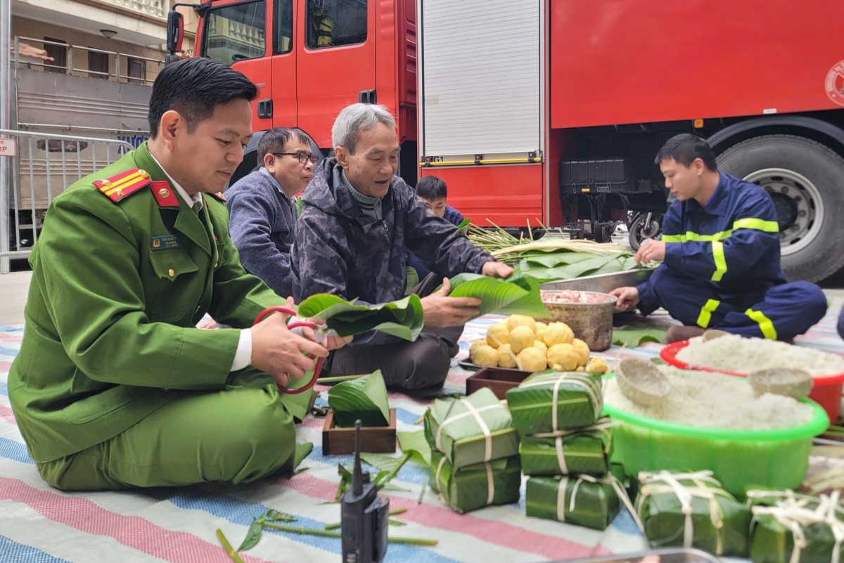 Những 