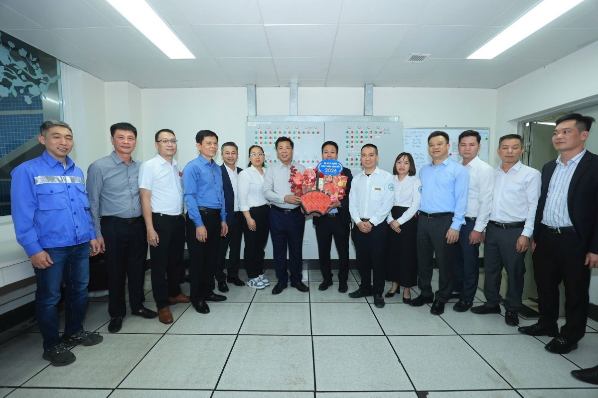 Bộ trưởng Trần Hồng Minh kiểm tra công tác phục vụ vận tải hành khách Tết Bính Ngọ 2026 tại Hanoi Metro Bộ trưởng Trần Hồng Minh kiểm tra công tác phục vụ vận tải hành khách Tết Bính Ngọ 2026 tại Hanoi Metro