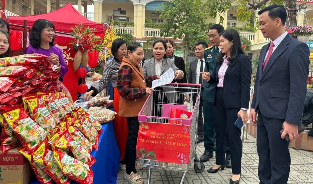 MTTQ Việt Nam các xã, phường: Trao nghĩa tình, bồi đắp niềm tin