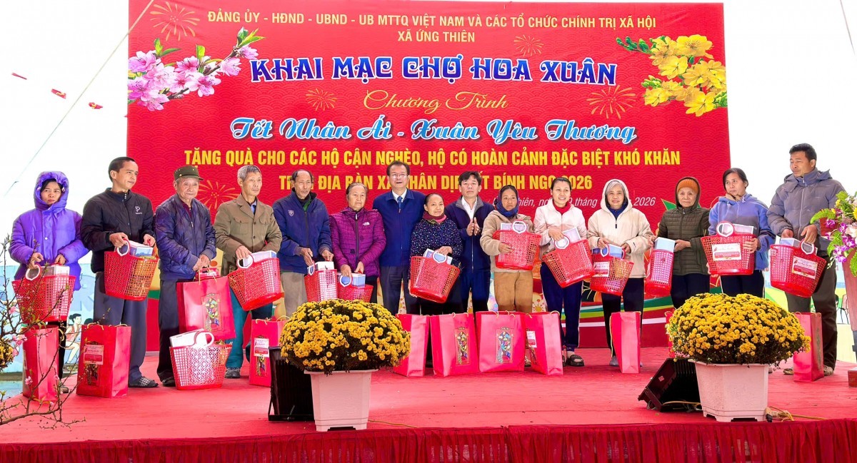 MTTQ Việt Nam các xã, phường: Trao nghĩa tình, bồi đắp niềm tin MTTQ Việt Nam các xã, phường: Trao nghĩa tình, bồi đắp niềm tin