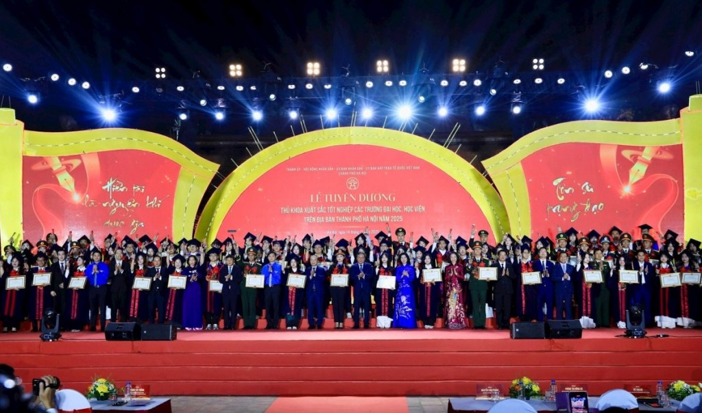 Thu hút nhân tài để Thủ đô “vươn vai Phù Đổng”