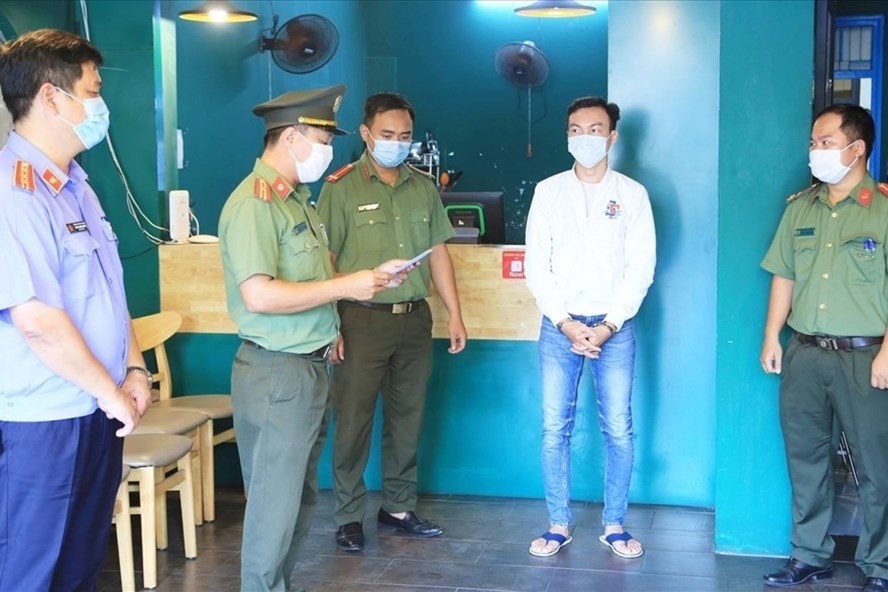 Quy định mới về trục xuất, tạm giữ và áp giải theo thủ tục hành chính