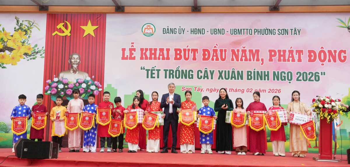 Sơn Tây: Tổ chức Lễ khai bút đầu năm, phát động Tết trồng cây Xuân Bính Ngọ