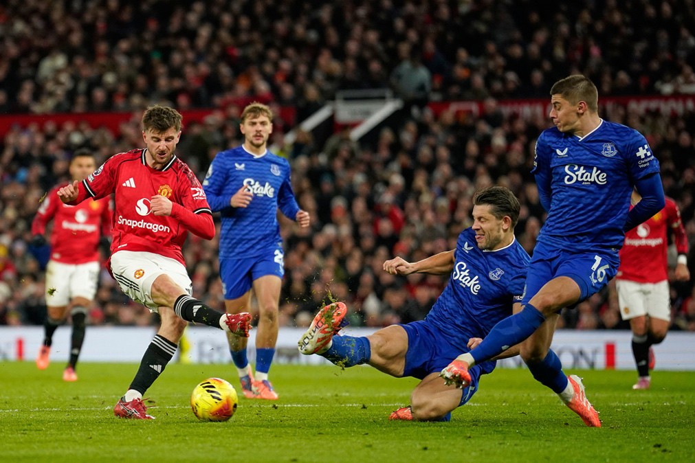 Nhận định Everton vs MU (03h00 ngày 24/2): Khi phong độ đối đầu khát vọng Nhận định Everton vs MU (03h00 ngày 24/2): Khi phong độ đối đầu khát vọng