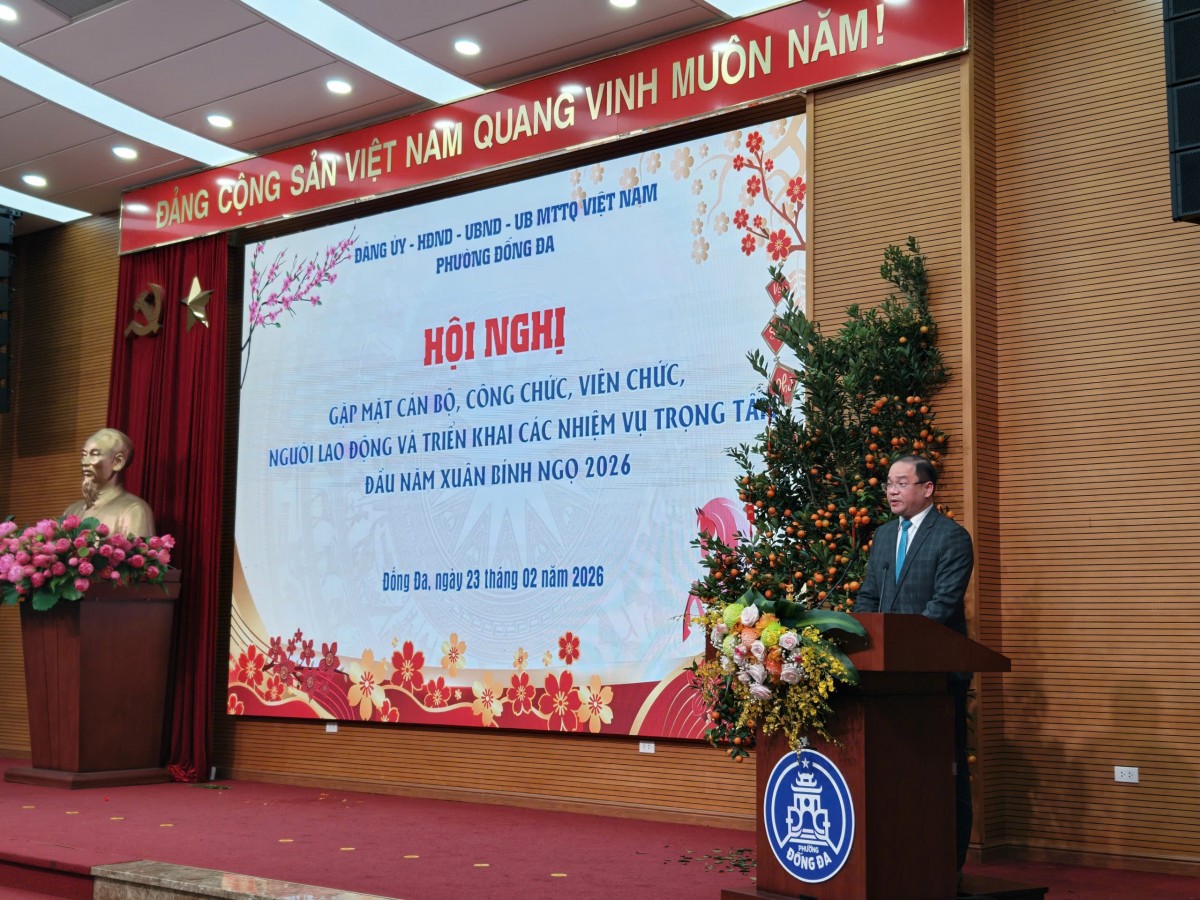 Công chức Thủ đô quyết tâm thực hiện thắng lợi nhiệm vụ ngay từ ngày đầu năm Công chức Thủ đô quyết tâm thực hiện thắng lợi nhiệm vụ ngay từ ngày đầu năm