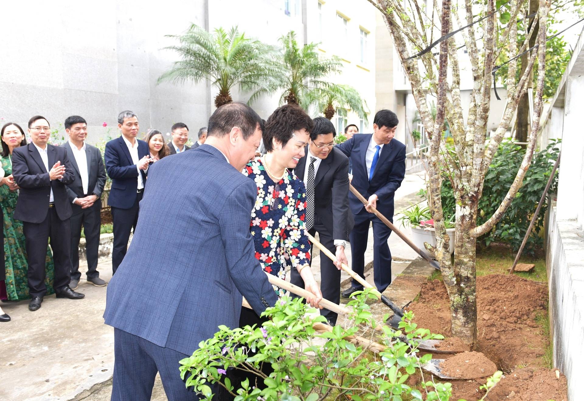 BHXH Hà Nội quyết tâm hoàn thành nhiệm vụ an sinh năm 2026 1.6_20260223032439pm.jpg