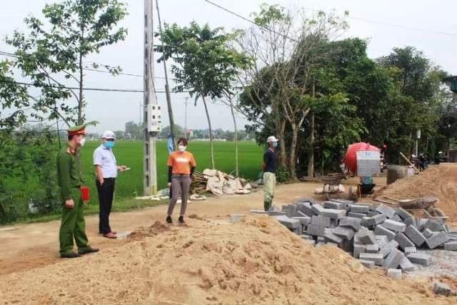 Hà Tĩnh: Đình chỉ hộ dân xây nhà ở đón đền bù dự án cao tốc Bắc - Nam