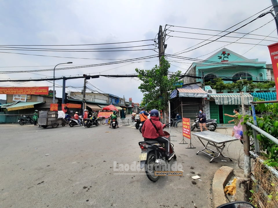 Thành phố Hồ Chí Minh: Phong tỏa thêm 60.000 dân, mở cửa chợ truyền thống