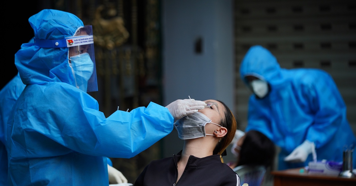 Chuyên gia dịch tễ: Việt Nam nên làm thêm test kháng thể