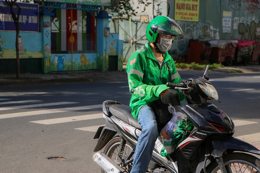 Thành phố Hồ Chí Minh: Tất bật ngăn chặn dịch xâm nhập 'vùng xanh'