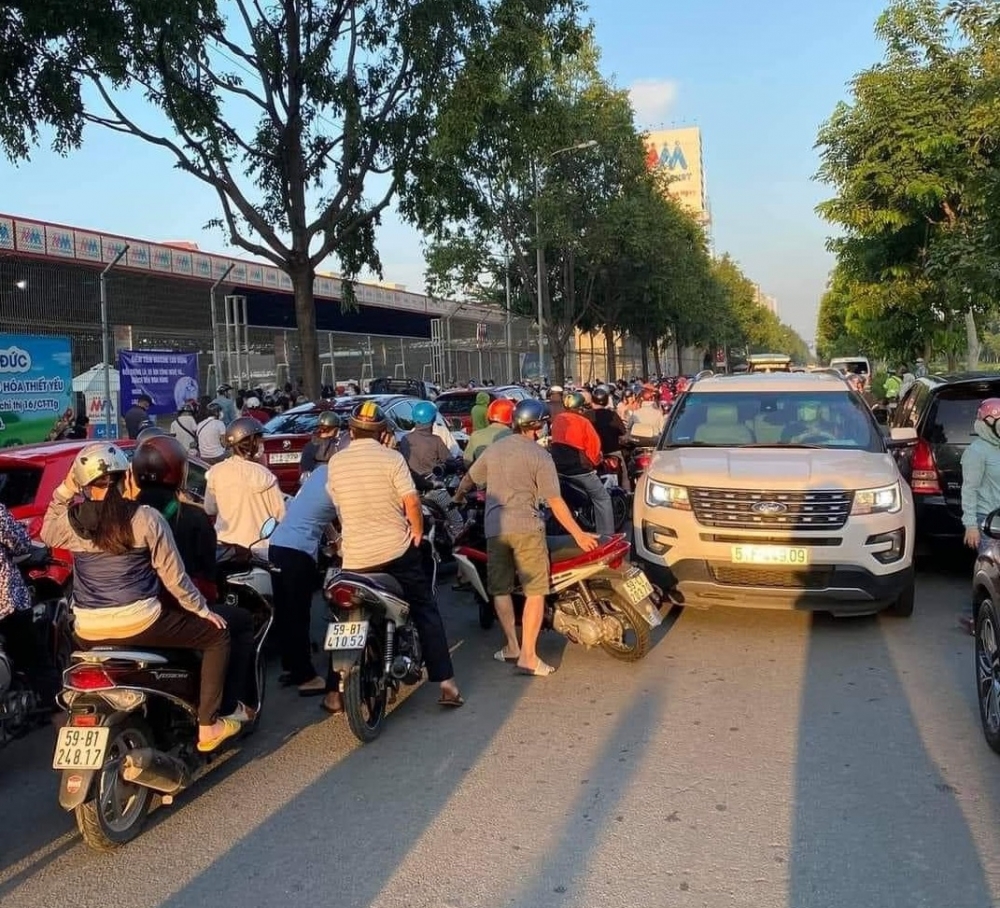 Thành phố Hồ Chí Minh: Người dân 