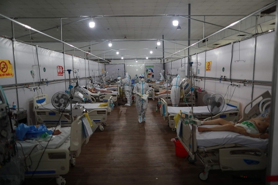 TP.HCM tạm dừng hoạt động 2 bệnh viện dã chiến