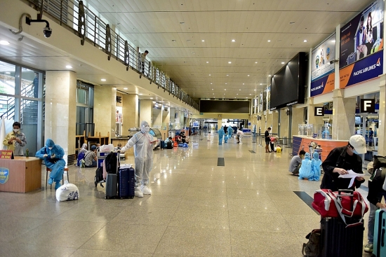 Thành phố Hồ chí Minh xin mở lại đường bay quốc tế, đón khách từ tháng 12