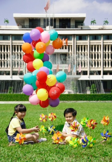 Thành phố Hồ Chí Minh tròn 40 tuổi: Xứng danh thành phố anh hùng