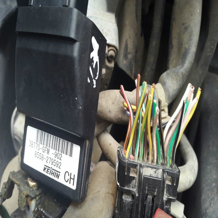 Bóc mẽ chiêu trộm IC xe Lead trong vòng chưa đầy một phút