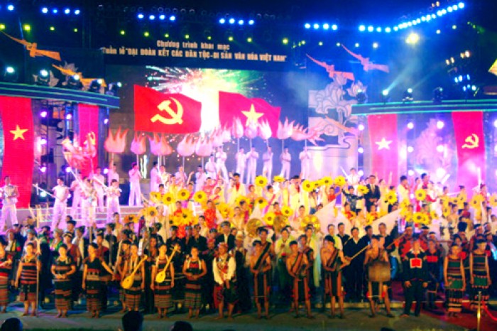 Tuần “Đại đoàn kết các dân tộc - Di sản văn hóa Việt Nam” năm 2015