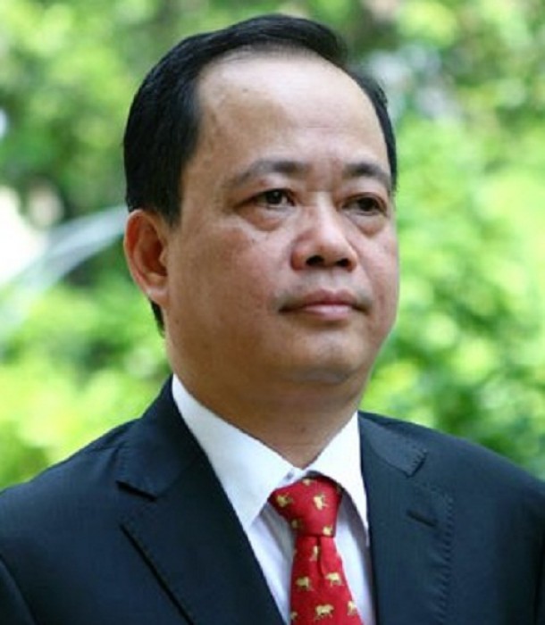 Hà Nội xử lý “rác” băng rôn: Cơ quan quản lý  bất lực