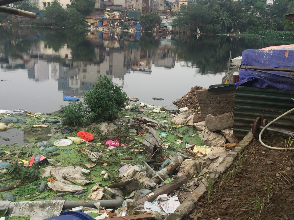 Ô nhiễm sông, hồ Hà Nội: Điểm mặt những “lá phổi chết”
