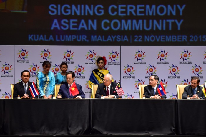Bước ngoặt lịch sử vì một ASEAN  thống nhất, đoàn kết
