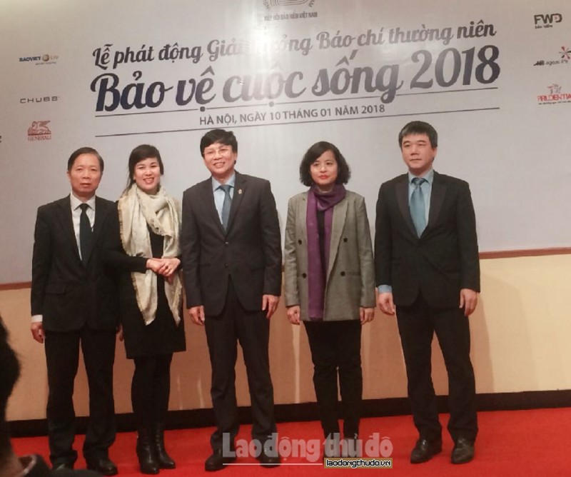 Phát động Giải thưởng báo chí Thường niên “Bảo vệ cuộc sống năm 2018” phat dong giai thuong bao chi thuong nien bao ve cuoc song nam 2018