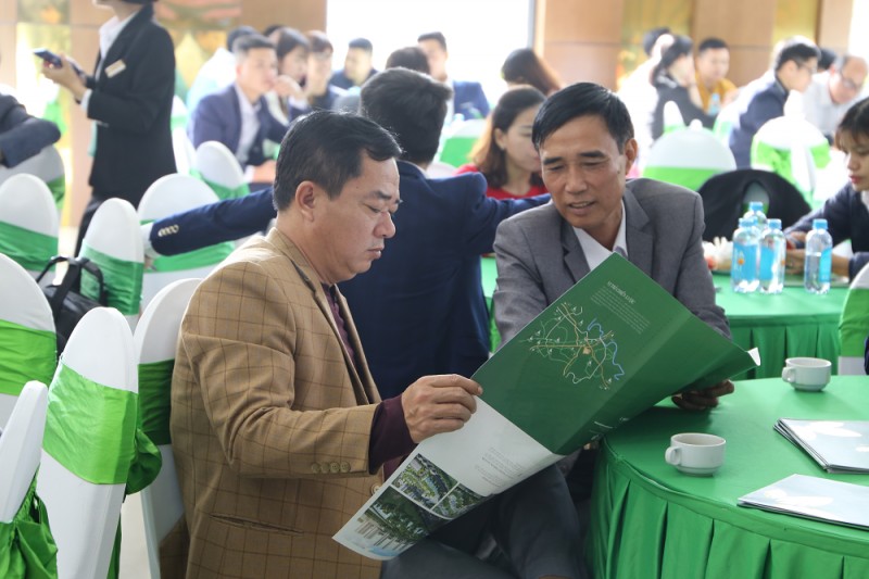 Bắc Ninh: Mùa giao dịch bất động sản cuối năm sôi động tại Him Lam Green Park