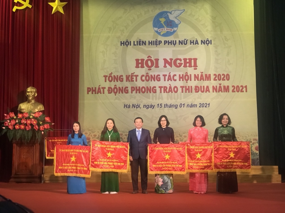 Hội Liên hiệp Phụ nữ thành phố Hà Nội tích cực đổi mới cách thức thi đua