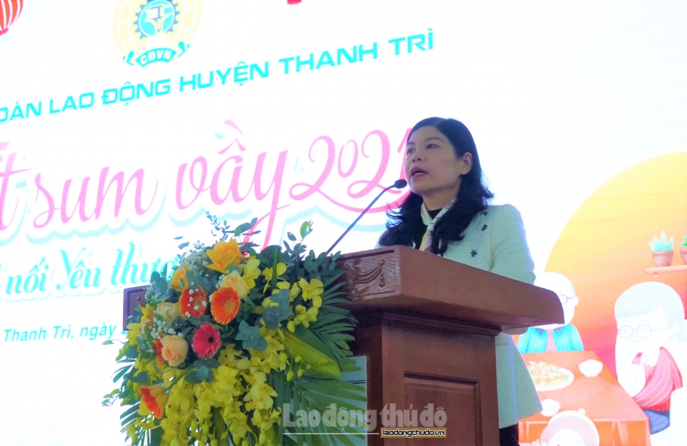 Công nhân lao động huyện Thanh Trì: Ấm áp Tết Sum vầy 2021
