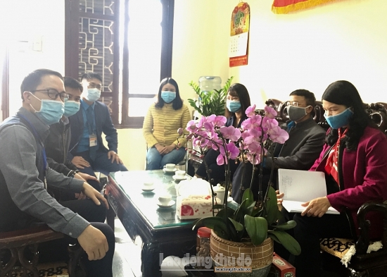 Huyện Thanh Trì: Người lao động quay trở lại làm việc đều khai báo y tế và tuân thủ phòng dịch