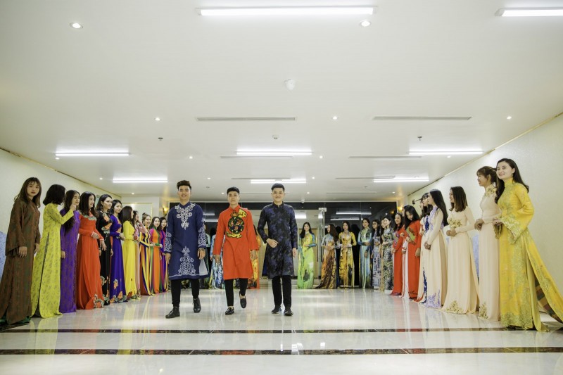 btc carnaval dong hoi ki vong ve chuong trinh le hoi duong pho lon nhat mien trung nam 2018