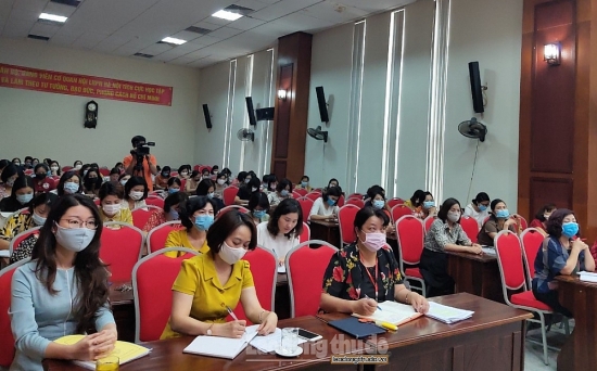 Phụ nữ Hà Nội bám sát 10 Chương trình công tác trọng tâm của Thành ủy