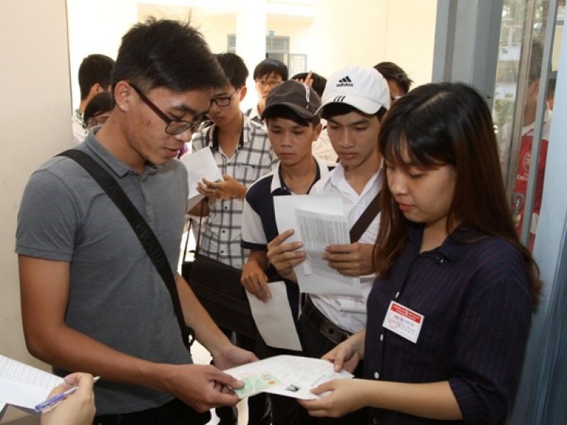 Bắc Giang: Một cán bộ giám sát kỳ thi Trung học phổ thông bị đột tử