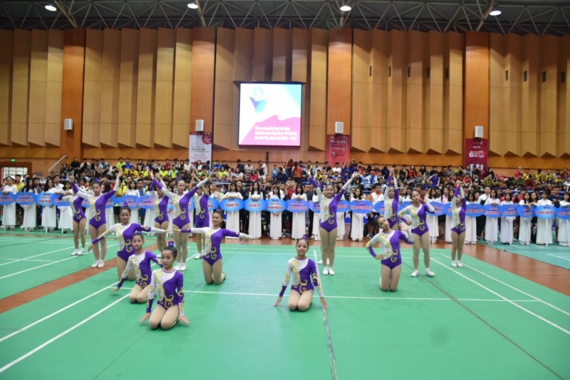 Khai mạc Giải cầu lông học sinh- sinh viên Hà Nội Cúp báo Tuổi trẻ Thủ đô lần thứ V