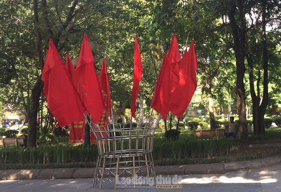 Hà Nội tổ chức trang trí chào mừng kỷ niệm 1010 năm Thăng Long - Hà Nội