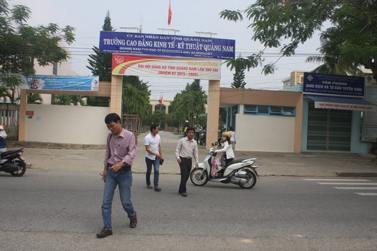   Trường CĐ Kinh tế kỹ thuật Quảng Nam không tuyển được sinh viên nên giảng viên chịu cảnh mất việc  