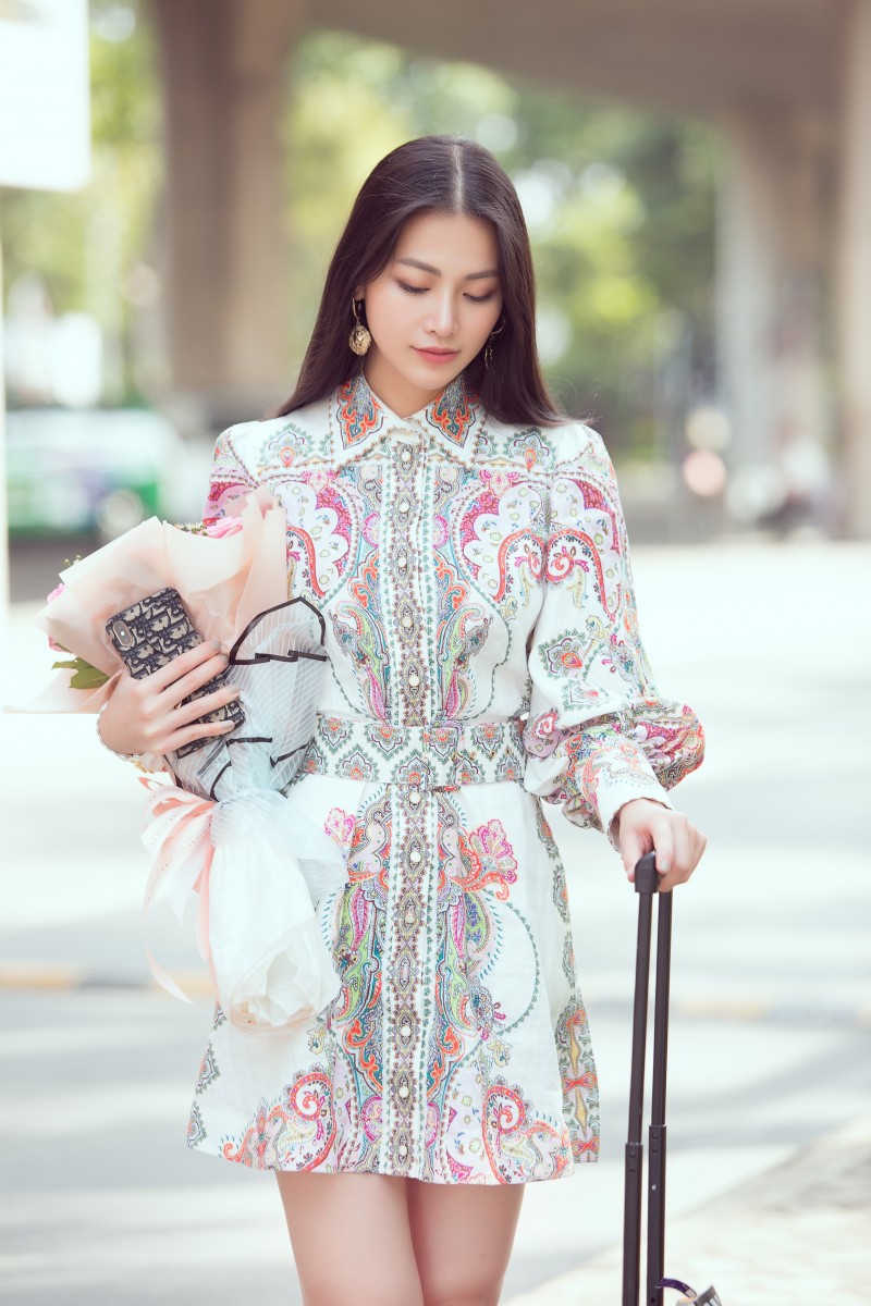 Phương Khánh về nước lặng lẽ sau khi trao lại vương miện Hoa hậu Trái đất 2019