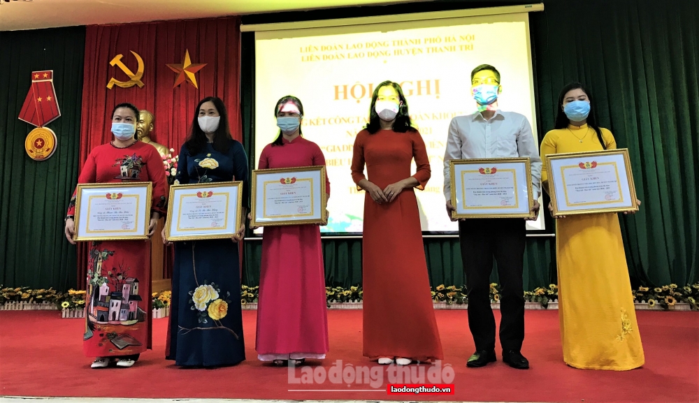 LĐLĐ huyện Thanh Trì tổng kết công tác Công đoàn khối giáo dục năm 2021