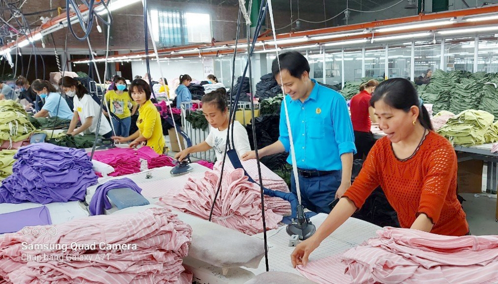 Gần 150 ngàn lao động Nghệ An được giảm mức đóng bảo hiểm xã hội