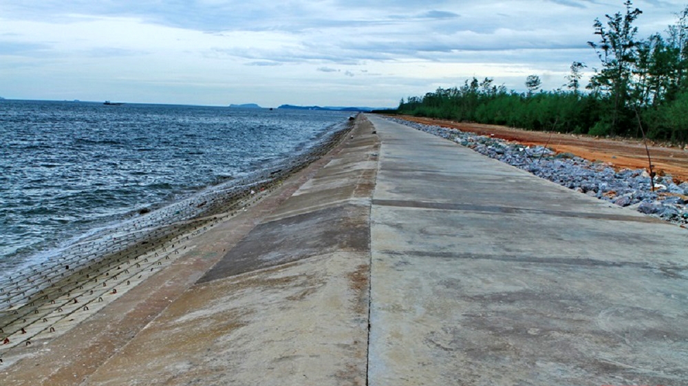 Thanh Hóa hoàn thành công trình kè chống sạt lở bờ biển trên 90 tỷ đồng
