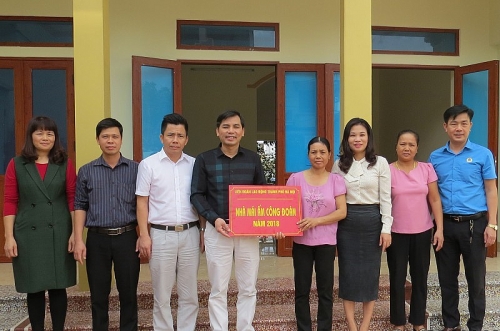 LĐLĐ huyện Sóc Sơn tổ chức khánh thành trao nhà mái ấm công đoàn