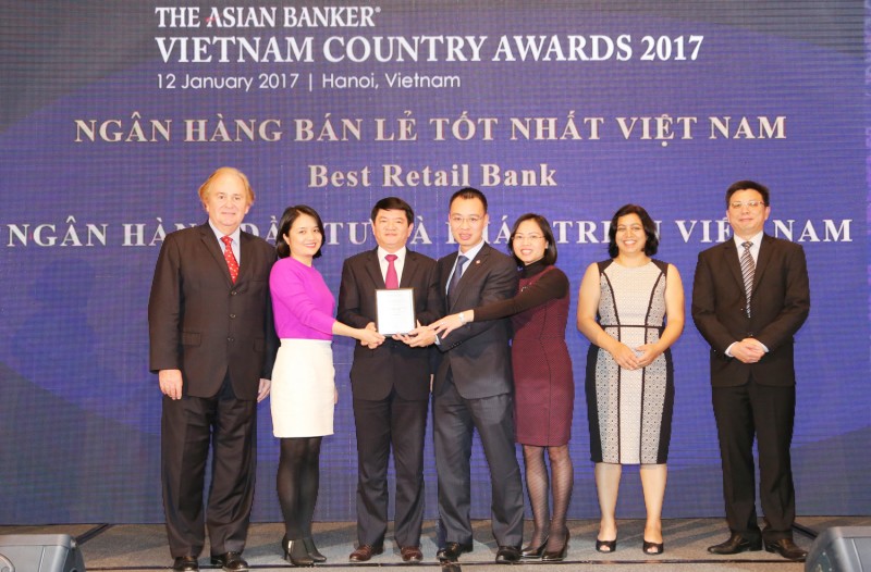 BIDV là Ngân hàng bán lẻ tốt nhất Việt Nam 3 năm liền