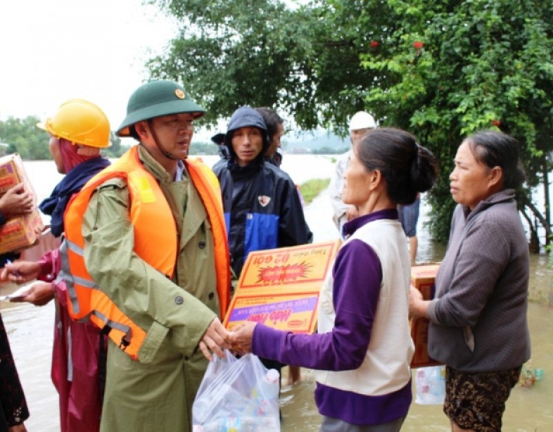 Hỗ trợ khẩn cấp 2.000 tấn gạo cho tỉnh Bình Định