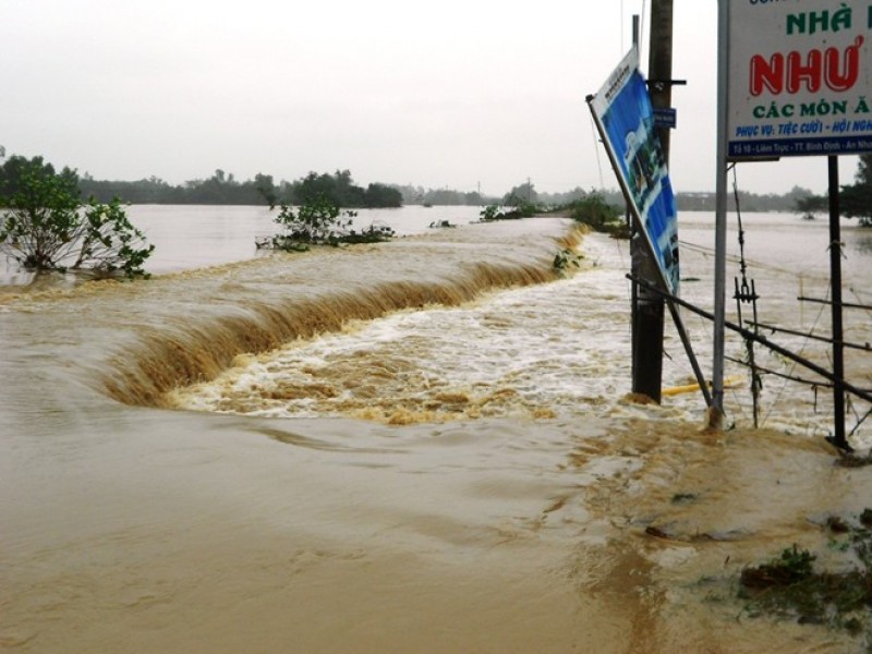 Vận động ủng hộ  đồng bào Nam Trung Bộ, Tây Nguyên bị thiệt hại do lũ lụt