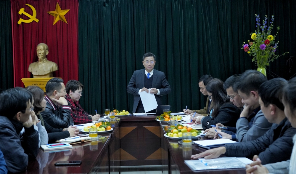 Chủ tịch Liên đoàn Lao động Thành phố Nguyễn Phi Thường thăm và làm việc với báo Lao động Thủ đô