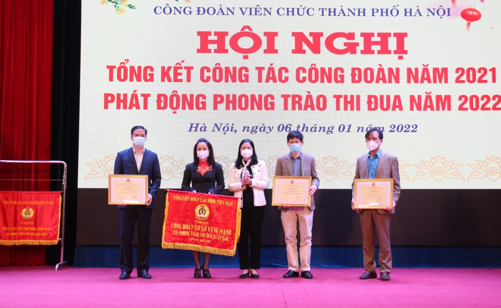 Công đoàn Viên chức Hà Nội: Phát động 2 đợt thi đua năm 2022