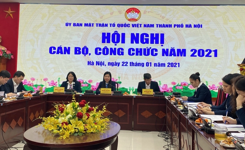 Chú trọng chăm lo, bảo vệ cán bộ công chức, viên chức, người lao động