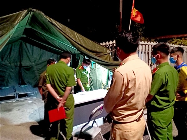 Công an huyện Gia Lâm: 100% quân số tham gia các chốt kiểm soát dịch