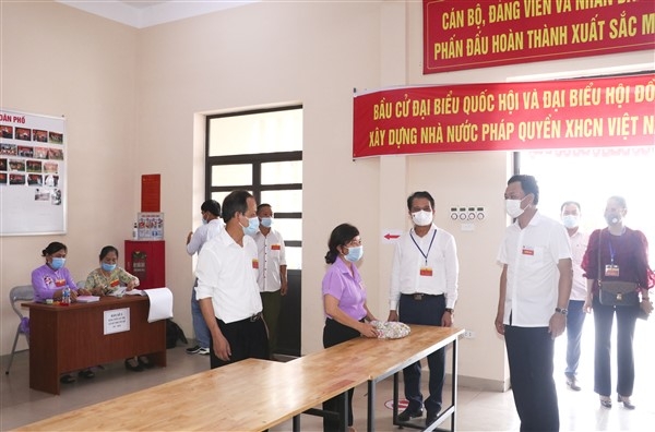 Chủ nhiệm Ủy ban Kiểm tra Thành uỷ Hà Nội kiểm tra công tác bầu cử tại huyện Gia Lâm